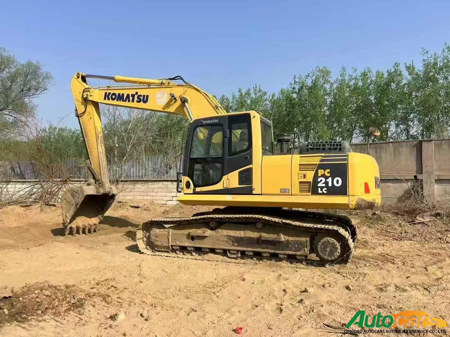 Komatsu 210MO