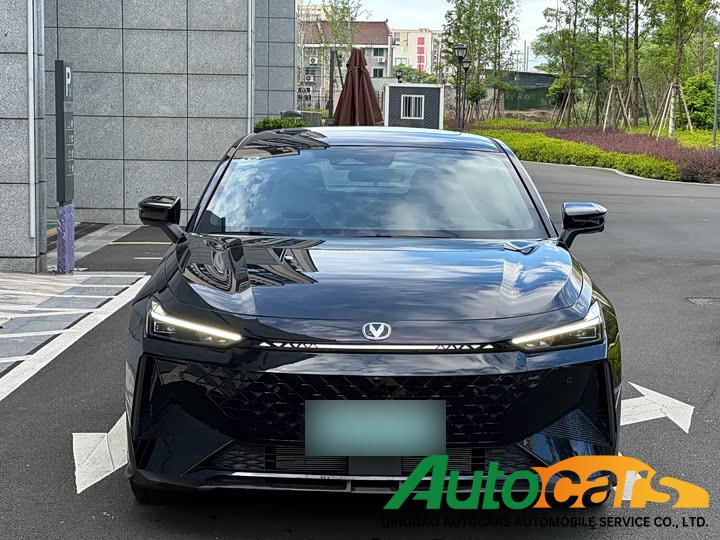 Chang'an UNI-V Intelligent Electric iDD 2024 Blue Whale Intelligent Electric iDD 136km Intelligent Cool Type