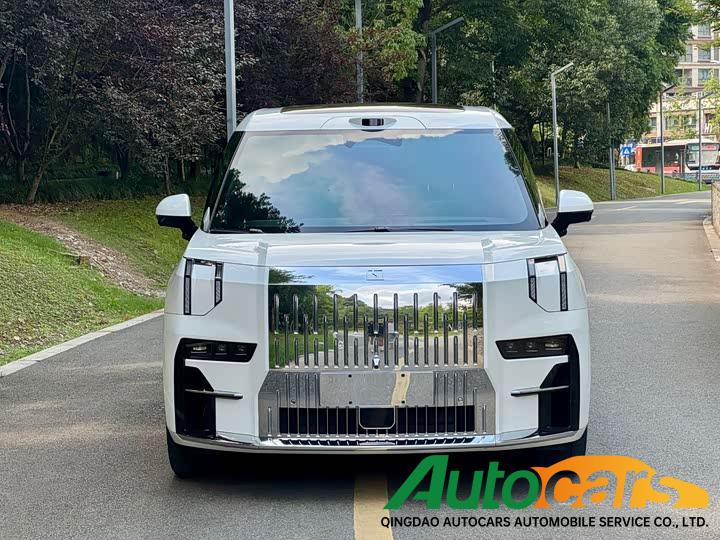 Zeekr 009 2024 seven seater aisle version 108kWh