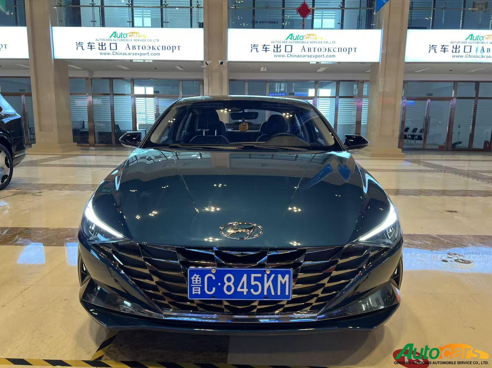 Elantra 2022 1.5L CVT LUX Premium Edition